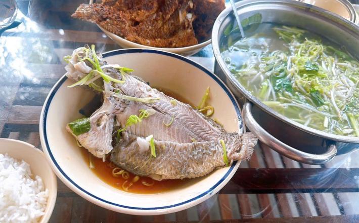 Canh chua cá lóc