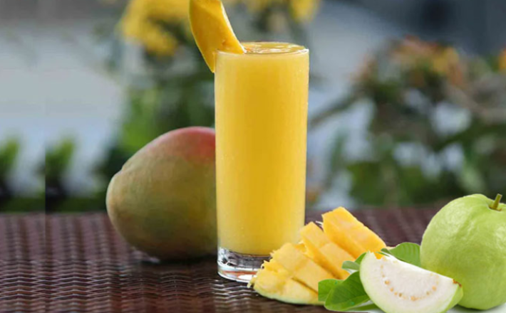 Nước ép Thơm Ổi