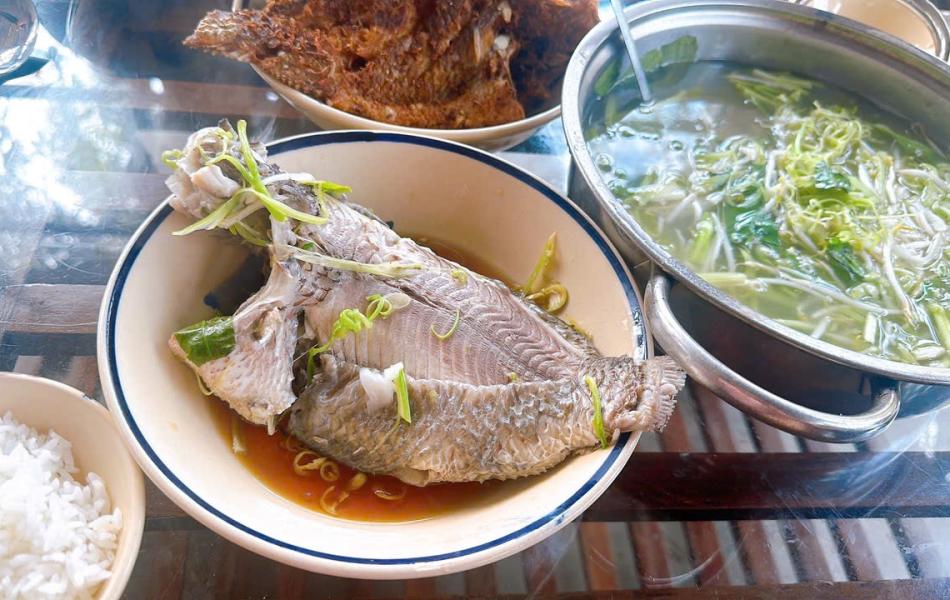 Canh chua cá lóc